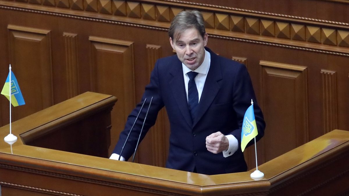 To hlavní teprve přijde a Rusové neví, kde, řekl britský poslanec o ukrajinské protiofenzívě